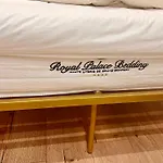 Eiffel Tower Studio With Patio